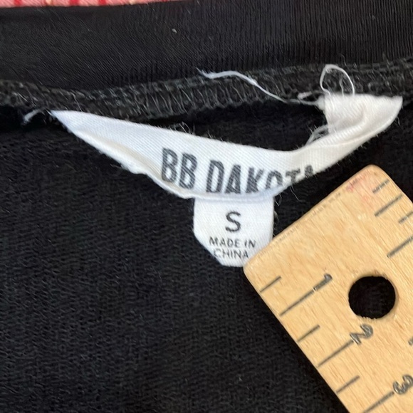 BB Dakota women’s small Classic Little Black Dress - soft & stretchy - Picture 2 of 11